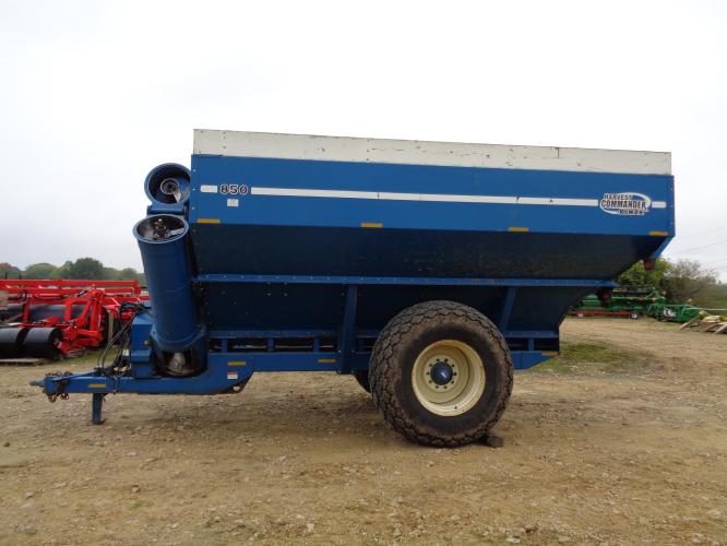 Kinze 850