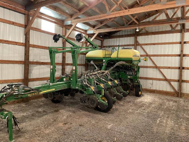 John Deere 1775NT