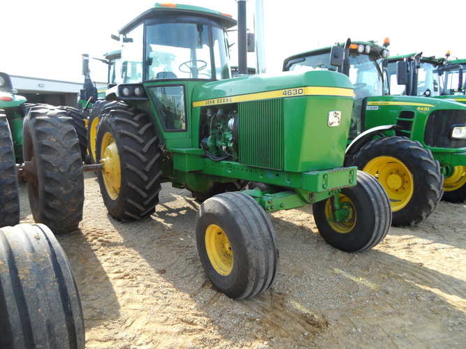 John Deere 4630