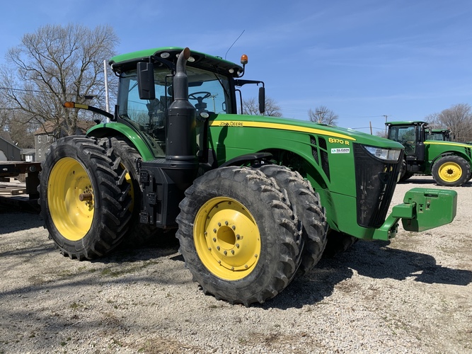 John Deere 8370R