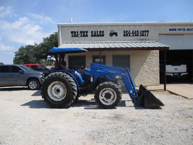 NEW HOLLAND TN75