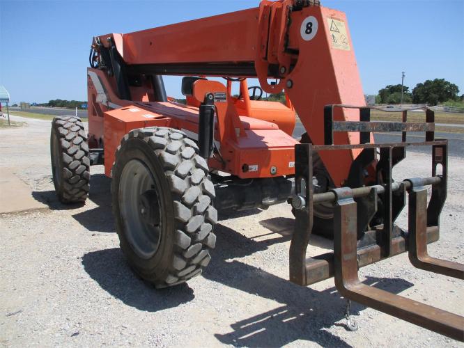 SKY TRAK 8042