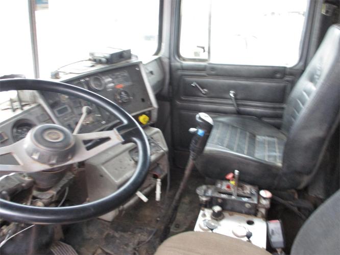 MACK RD600
