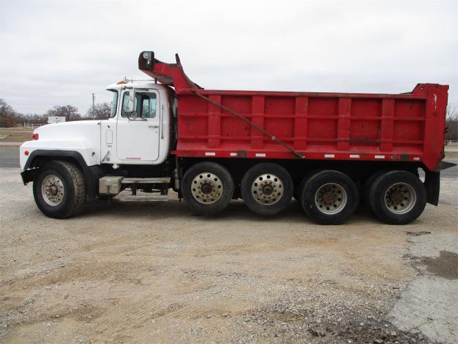 MACK RD600