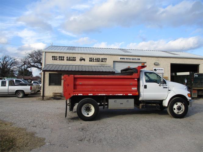FORD F750 XL