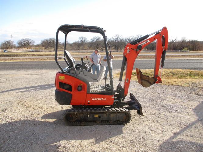 KUBOTA KX018-4