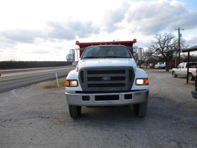 FORD F750 XL