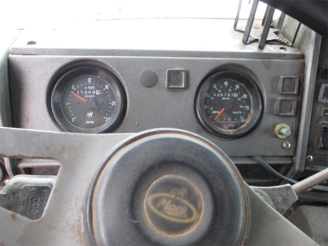 MACK RD600